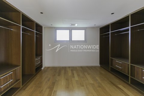 Rekkehus til salgs i Abu Dhabi, Emiratene 4 soverom, 622 kvm Nr. 659919 - Foto 14