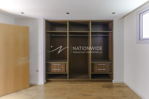 Rekkehus til salgs i Abu Dhabi, Emiratene 4 soverom, 622 kvm Nr. 659919 - Foto 9