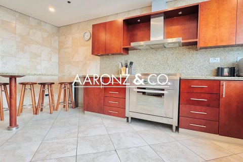 Dzīvoklis Jumeirah Beach Residence, Dubaijā, AAE 4 istabas, 344 m2 Nr. 687844 - attēls 11