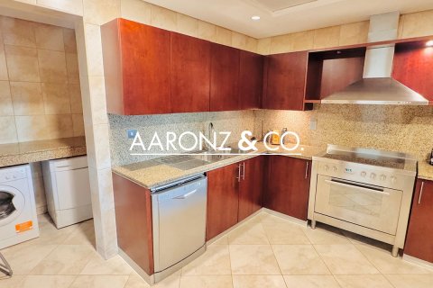 Διαμέρισμα σε Jumeirah Beach Residence, Dubai, ΗΑΕ 2 υπνοδωμάτια, 183 τ.μ. Αρ. 687846 - φωτογραφία 8