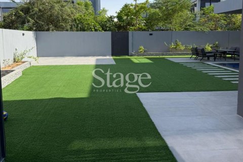 Villa te koop in Tilal City, Sharjah, VAE 4 slaapkamers, 465 vr.m., nr 752125 - foto 3