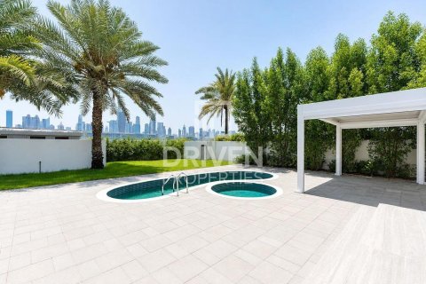 Vilë në Jumeirah, Dubai, Emiratet e Bashkuara Arabe 5 dhoma gjumi, 341.6 m2. № 746355 - Foto 29