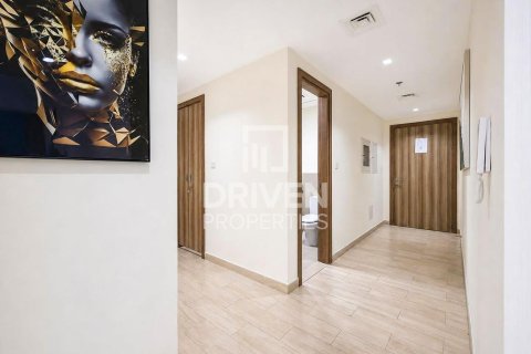 Apartment in Business Bay, Dubai, UAE 2 bedrooms, 117.52 sq.m. № 746354 - photo 15