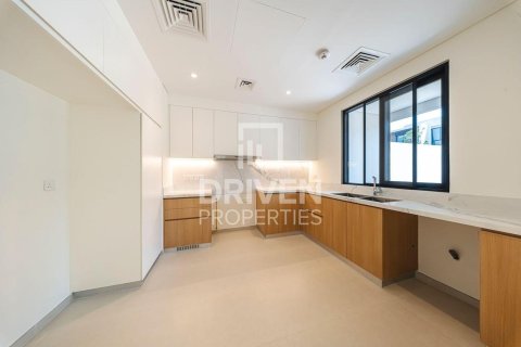 Townhouse in Jebel Ali, Dubai, UAE 4 bedrooms, 254.74 sq.m. № 746359 - photo 8