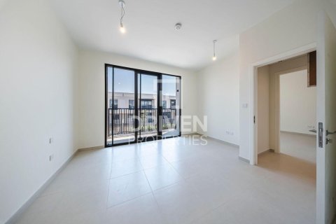 Townhouse in Jebel Ali, Dubai, UAE 4 bedrooms, 254.74 sq.m. № 746359 - photo 13