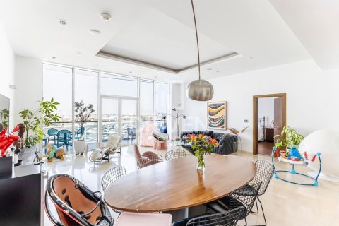 Appartement te koop in Palm Jumeirah, Dubai, VAE 3 slaapkamers, 212 vr.m., nr 654555 - foto 5