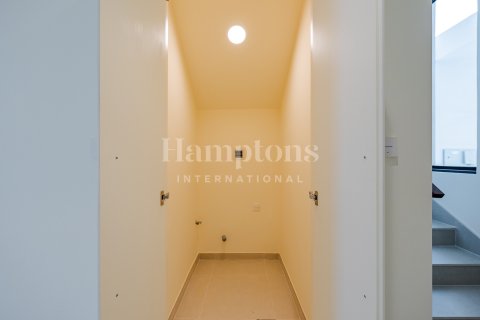 Townhouse de închiriat în Dubai South (Dubai World Central), Dubai, EAU 3 dormitoare, 141.03976042 mp.  №660928 - poză 12