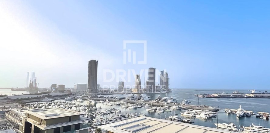 Apartmen di Mina Rashid, Dubai, UAE 3 bilik tidur, 153.1 meter persegi № 756815