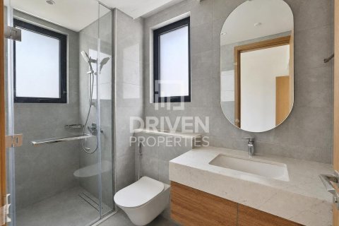 Villa te huur in Jebel Ali, Dubai, VAE 5 slaapkamers, 662.96 vr.m., nr 756817 - foto 22