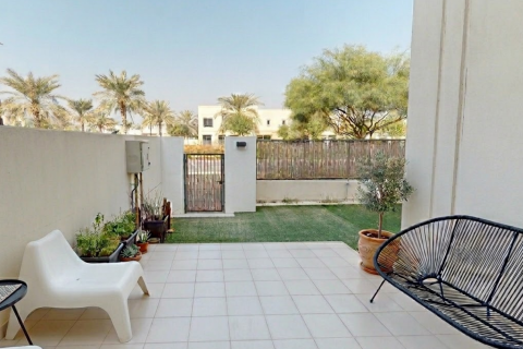 Radhus i Dubai, UAE 3 sovrum, 190 kvm Nr. 700155