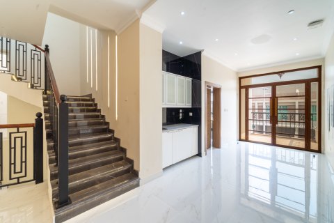 Városi lakóépület itt: Nadd Al Sheba, Dubai, EAE, 6 hálószoba, 930 m², azonosító: 700158 - fénykép 13