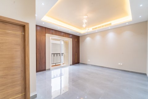 Városi lakóépület itt: Nadd Al Sheba, Dubai, EAE, 6 hálószoba, 930 m², azonosító: 700158 - fénykép 11