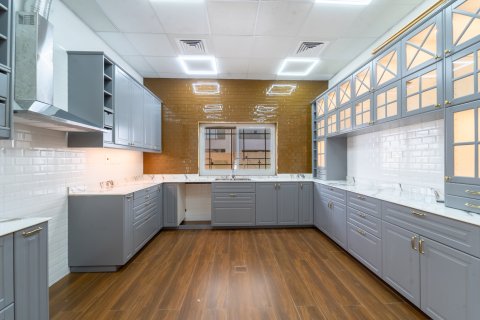 Városi lakóépület itt: Nadd Al Sheba, Dubai, EAE, 6 hálószoba, 930 m², azonosító: 700158 - fénykép 7