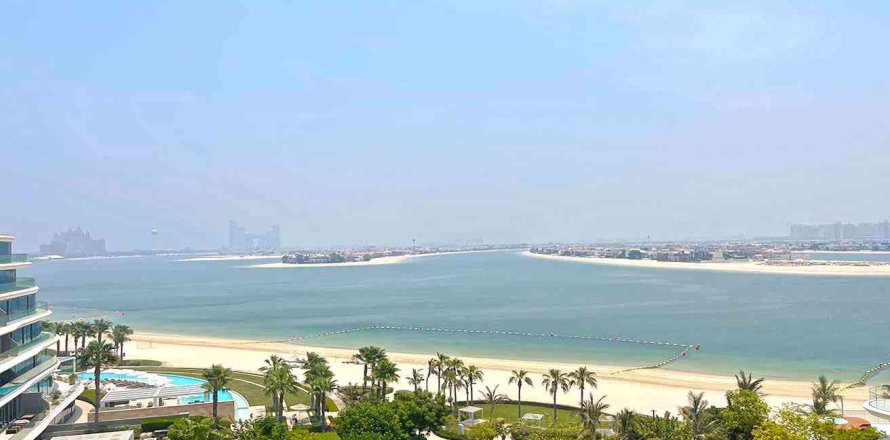 Penthouse lakás itt: Palm Jumeirah, Dubai, EAE, 3 hálószoba, 652 m², azonosító: 700157
