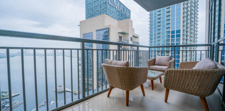 Apartament në Dubai, Emiratet e Bashkuara Arabe 3 dhoma gjumi, 179.3 m2. № 765948