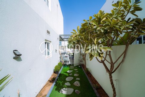 Müüa ridamaja asukohaga DAMAC Hills (Akoya by DAMAC), Dubai, AÜE: 3 magamistoaga, 199 m² Nr 647317 - pilt 27