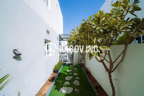 Māja DAMAC Hills (Akoya by DAMAC), Dubaijā, AAE 3 istabas, 199 m2 Nr. 647317 - attēls 17