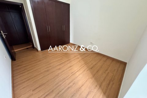 Apartemen di Jumeirah Lake Towers, Dubai, UEA 2 kamar tidur, 87 m2 nomor 696578 - foto 4