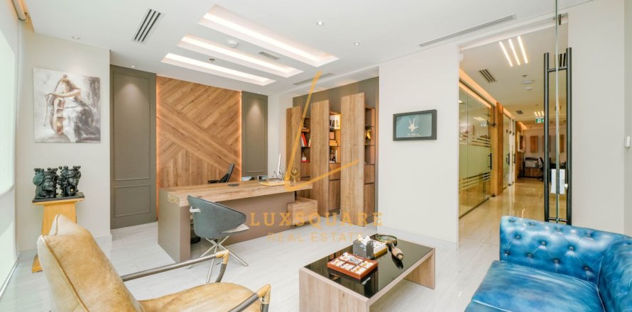Opisina sa Business Bay, Dubai, UAE 181 sq.m. № 696576