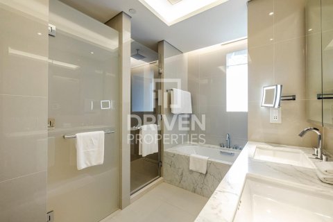 Apartmen di Downtown Dubai (Downtown Burj Dubai), Dubai, UAE 2 bilik tidur, 123 meter persegi № 684216 - foto 7