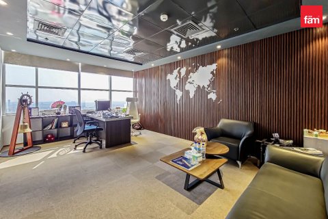 Propriedade comercial para venda em Dubai, EAU 1128.4 m2 № 669853 - foto 9