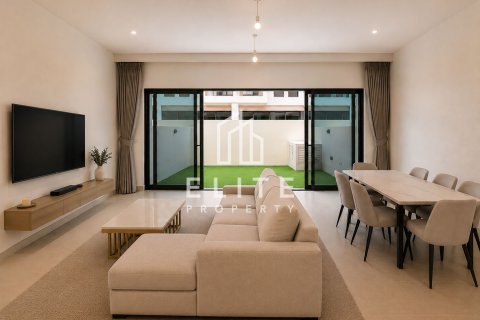 Townhouse in Damac Lagoons, Dubai, UAE 4 bedrooms, 209 sq.m. № 736405 - photo 8