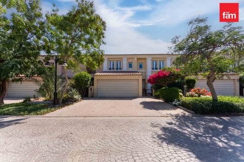 Kaupunkipientalo Dubai, Arabiemiraatit 3 makuuhuonetta, 375 m2 № 695163 - kuva 28