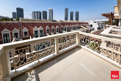 Apartment in Dubai, UAE 2 bedrooms, 123.7 sq.m. № 695160 - photo 17