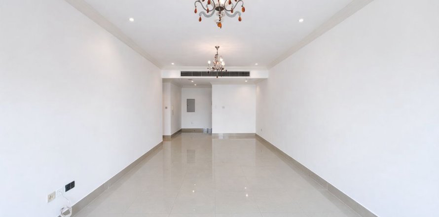 Apartment in Dubai, UAE 2 bedrooms, 123.7 sq.m. № 695160