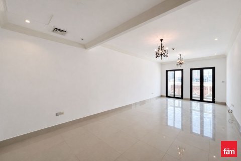 Apartment in Dubai, UAE 2 bedrooms, 123.7 sq.m. № 695160