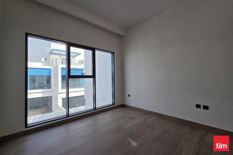 Radový dom v Dubai, SAE 4 spálne, 144 m2 č. 695161 - Fotografia 10