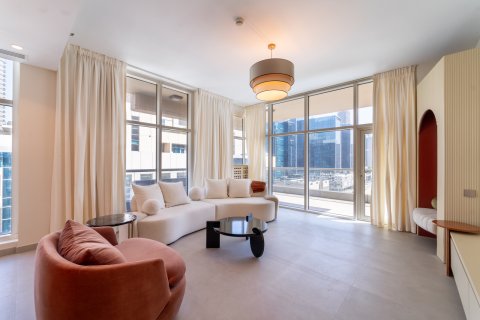 Lägenhet till försäljning i Business Bay, Dubai, UAE 1 sovrum, 124 kvm Nr. 696237 - fotografi 3