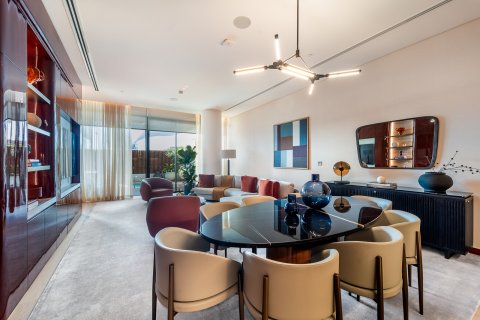 Apartman u Jumeirah, Dubai, UAE 4 spavaćih soba, 516 m2 Br. 696239 - fotografija 9