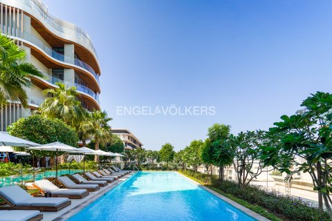 Apartman u Jumeirah, Dubai, UAE 4 spavaćih soba, 516 m2 Br. 696239 - fotografija 30