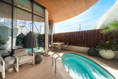 Apartman u Jumeirah, Dubai, UAE 4 spavaćih soba, 516 m2 Br. 696239 - fotografija 3