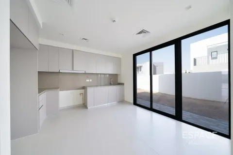 Dubai South (Dubai World Central), Dubai, BAE’de satılık villa 4 yatak odası, 210 m&sup2; No 737970 - fotoğraf 7