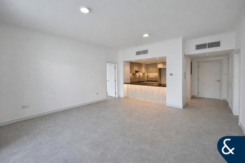 Apartment in TURIA in The Views, Dubai, UAE 2 bedrooms, 116 sq.m. № 698450