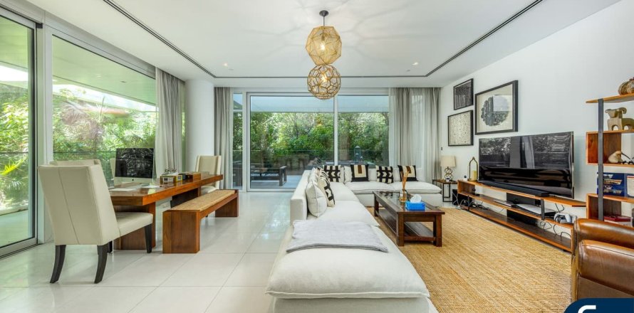 Apartment in ASHJAR APARTMENTS in Al Barari, Dubai, UAE 2 bedrooms, 231 sq.m. № 698451