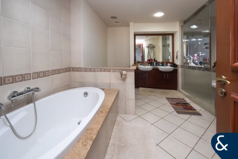 Palm Jumeirah, Dubai, संयुक्त अरब अमीरात में अपार्टमेंट, 1 बेडरूम, 121 वर्ग मीटर, संख्या 698452 - फ़ोटो 10