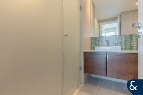 Palm Jumeirah, Dubai, UAE의 판매용 아파트 침실 3개, 227제곱미터 번호 698453 - 사진 17