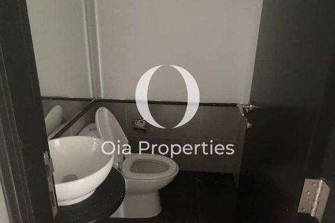Apartmen di Al Reef, Abu Dhabi, UAE 3 bilik tidur, 147 meter persegi № 730955 - foto 9