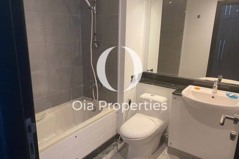 Apartmen di Al Reef, Abu Dhabi, UAE 3 bilik tidur, 147 meter persegi № 730955 - foto 10