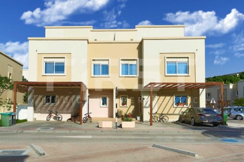 Al Reef, Abu Dhabi, BAE’de satılık villa 2 yatak odası, 111.9 m² No 730957 - fotoğraf 16