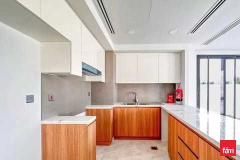 Βίλα σε Dubai, ΗΑΕ 4 υπνοδωμάτια, 250 τ.μ. Αρ. 659202 - φωτογραφία 15