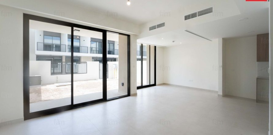 Villa itt: Town Square, Dubai, EAE, 3 hálószoba, 172.1 m², azonosító: 659200