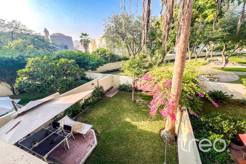 Villa à vendre à  The Springs, Dubai, EAU 2 chambres, 153.85 m2 № 761343 - photo 2