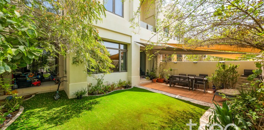 Maison de ville à Reem, Dubai, EAU: 3 chambres, 233 m2 № 761342
