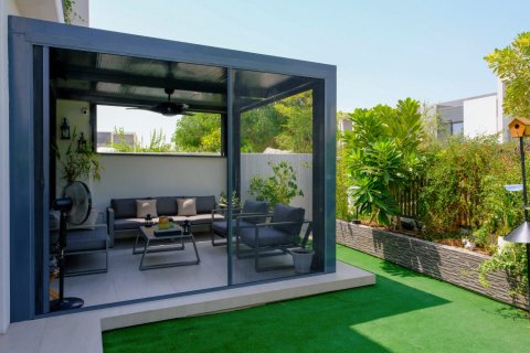 ویلا در Dubai Land، Dubai ، امارات متحده عربی 4 خوابه ، 268 متر مربع.  شماره 712239