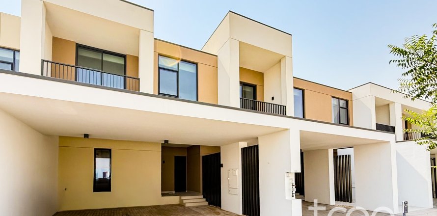 טאונהאוס ב Arabian Ranches 3, Dubai, איחוד האמירויות 3 חדרי שינה, 179.95 מ"ר מספר 733787