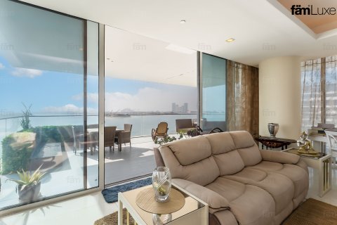 Apartment til leje i Palm Jumeirah, Dubai, UAE 3 soveværelser, 268.1 kvm № 761054 - foto 12